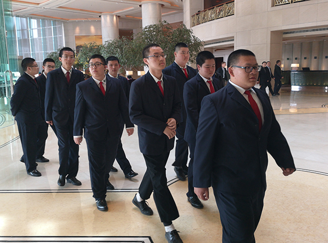 劲松职高实习就业创业指导中心组织学生到北京东方君悦大酒店参观