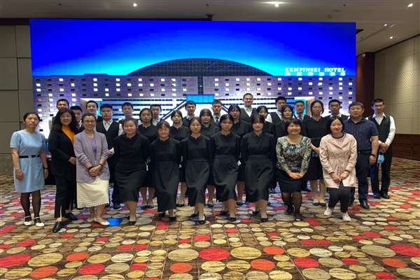 北京市劲松职业高中学生走进北京凯宾斯基酒店体验企业文化